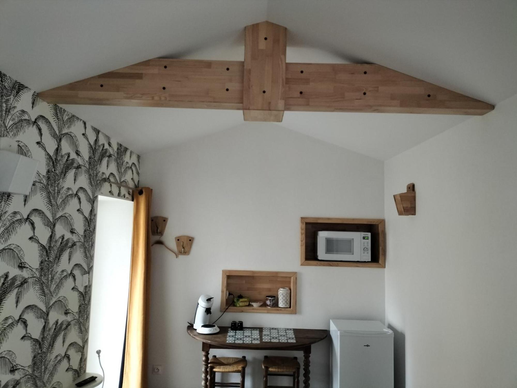 Logement Entier 3 Pieces Et Terrasse Mazieres-en-Gatine Exteriör bild